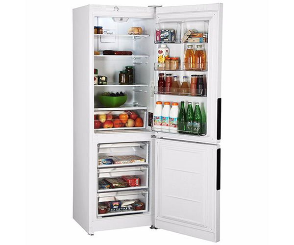 Холодильник Hotpoint-Ariston HS 4180 W.jpg